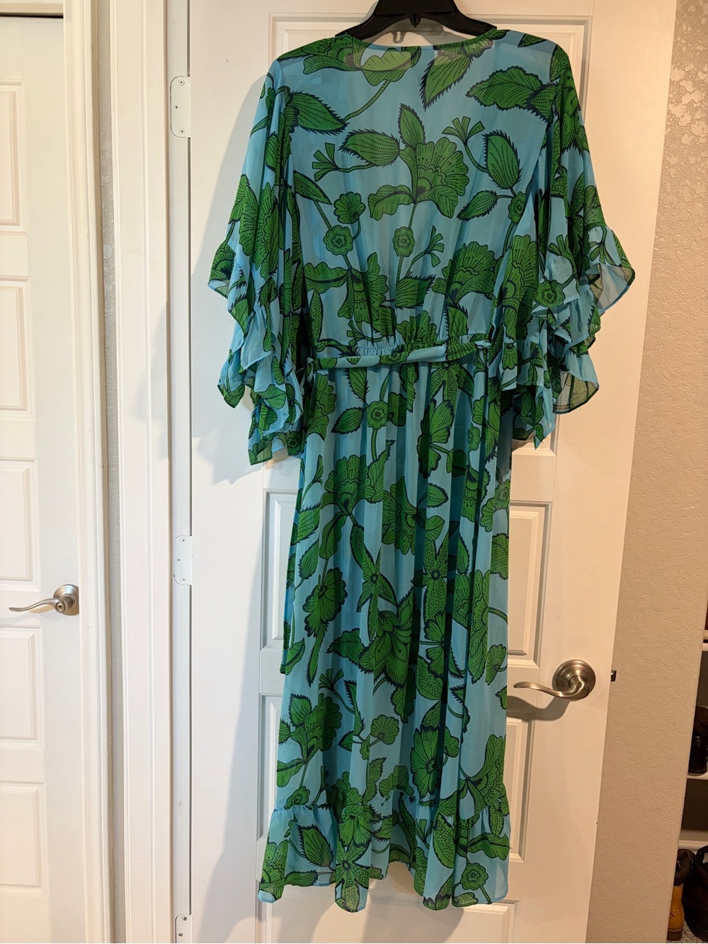 ✨CAbi | Derby Sheer Green Floral Midi Wrap Dress with Flutter Sleeves | Sz M - Picture 5 of 12